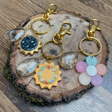 Load image into Gallery viewer, Assorted Keychains