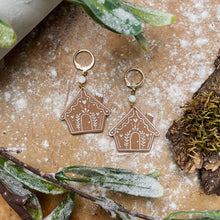 Load image into Gallery viewer, Gingerbread Houses