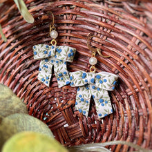 Load image into Gallery viewer, Blueberry Bliss Bows
