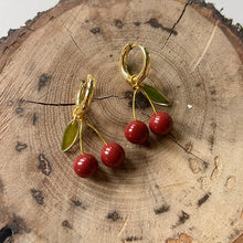 Load image into Gallery viewer, Juicy Cherry Huggies
