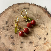 Load image into Gallery viewer, Juicy Cherry Huggies
