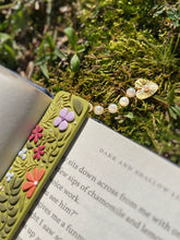 Load image into Gallery viewer, Gardenia Bookmark
